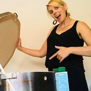 Meet your Posher, Emily